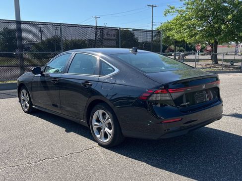 Used 2023 Honda Accord LX image 6