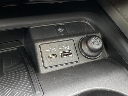 Used 2023 INFINITI QX50 Luxe image 23