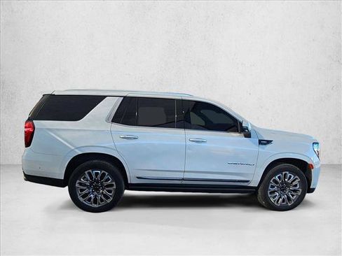 Used 2023 GMC Yukon Denali Ultimate image 4