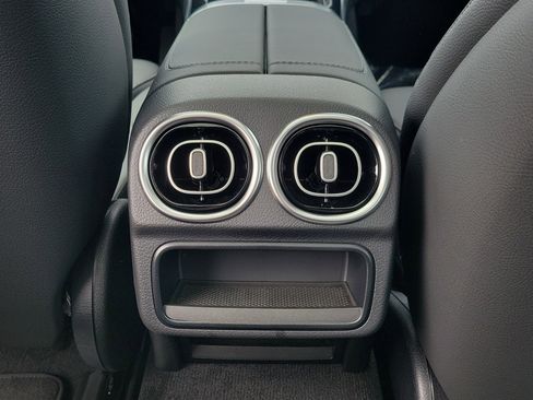 Certified 2026 Mercedes-Benz C 300 Sedan image 10
