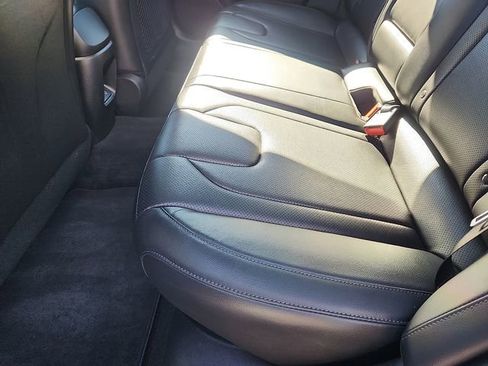 Certified 2024 Hyundai Elantra Limited FWD image 26