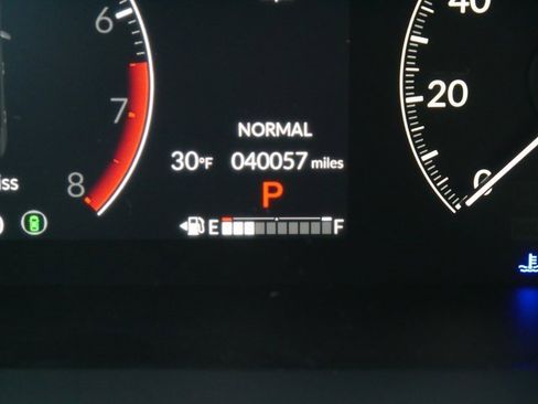 Used 2024 Honda CR-V EX-L image 32