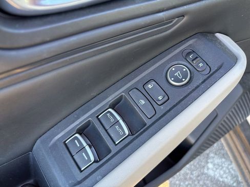 Certified 2023 Honda Accord EX image 17