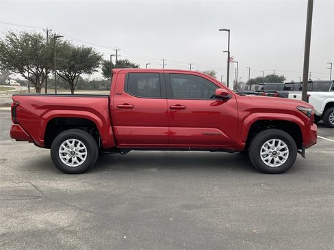 New 2026 Toyota Tacoma SR5 image 4
