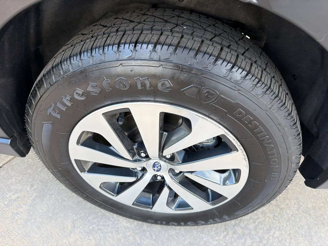 Used 2023 Subaru Outback Premium AWD/4WD image 10