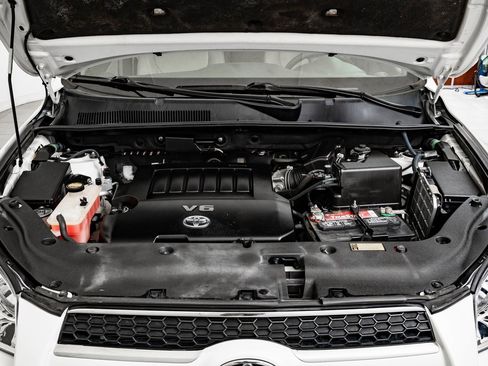 Used 2012 Toyota RAV4 Limited w/ Navigation Value Pkg image 44