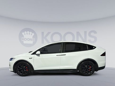 Used 2023 Tesla Model X Plaid AWD/4WD image 2