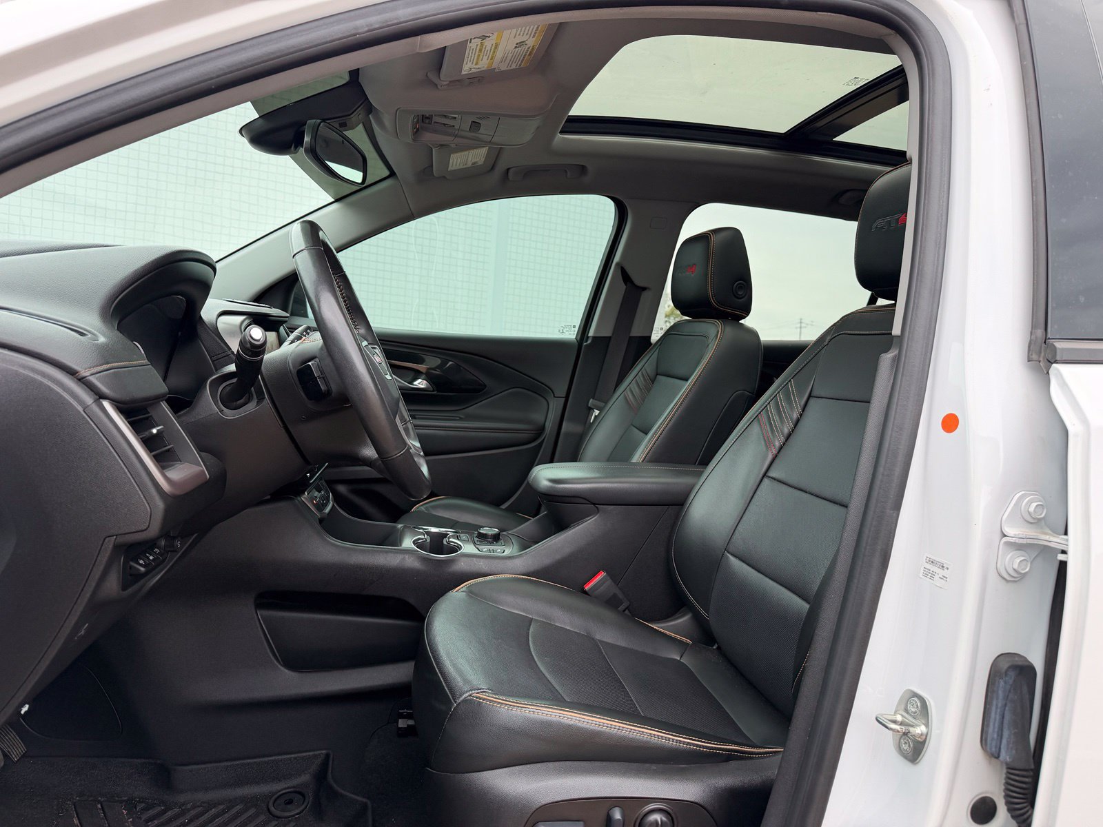 Used 2022 GMC Terrain AT4 w/ Infotainment Package II AWD/4WD image 5