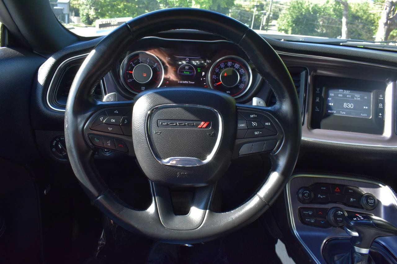 Used 2015 Dodge Challenger R/T w/ Quick Order Package 28B R/T RWD image 22