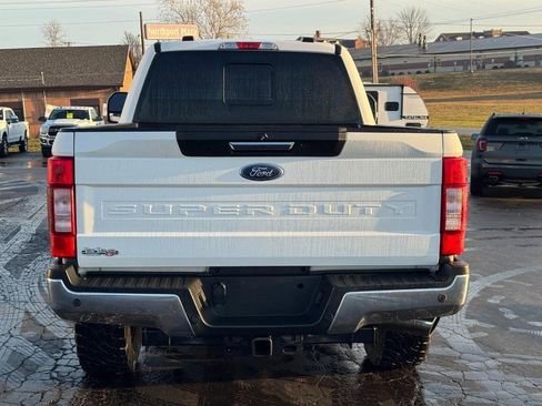 Used 2021 Ford F250 Lariat w/ FX4 Off-Road Package image 5