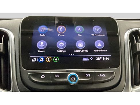 Used 2021 Chevrolet Equinox LT image 12