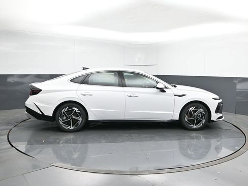 New 2026 Hyundai Sonata SEL image 6