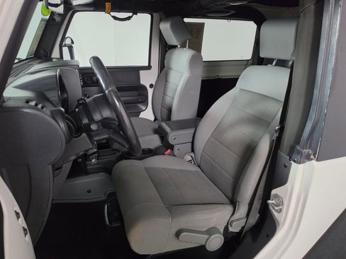 Used 2009 Jeep Wrangler Rubicon w/ PWR Convenience Group image 14