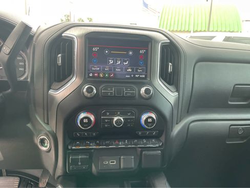 Used 2019 GMC Sierra 1500 Denali w/ Technology Package AWD/4WD image 16