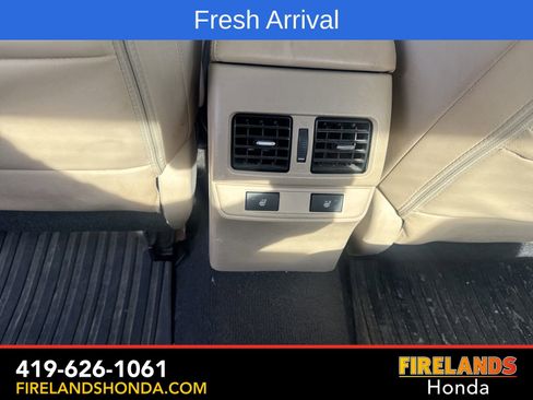 Used 2015 Subaru Legacy 2.5i Limited image 36