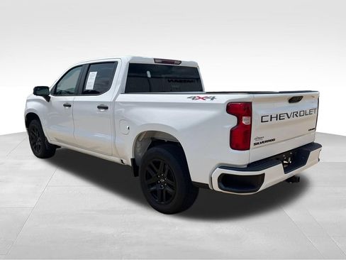 Used 2023 Chevrolet Silverado 1500 Custom w/ LPO, Dark Essentials Package AWD/4WD image 4