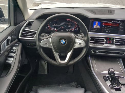 Certified 2022 BMW X7 xDrive40i w/ Premium Package image 17