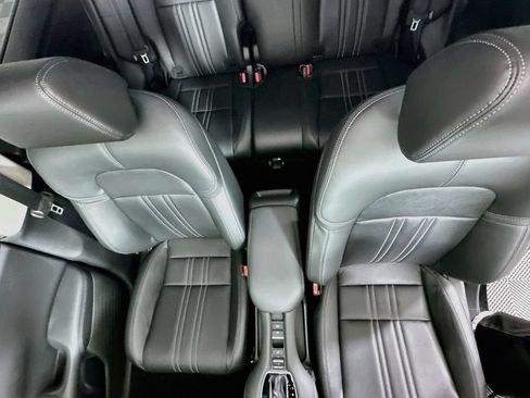 Used 2024 Honda HR-V EX-L image 21
