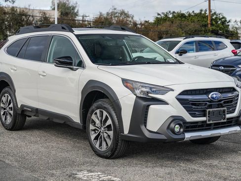 New 2025 Subaru Outback Limited image 3