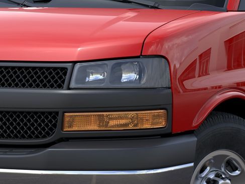 New 2025 Chevrolet Express 3500 Extended w/ Driver Convenience Package RWD image 10