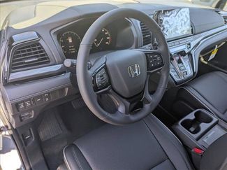 Used 2026 Honda Odyssey Elite video 3