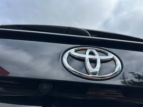 Used 2024 Toyota RAV4 LE FWD image 21