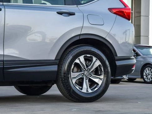 Used 2018 Honda CR-V LX image 11