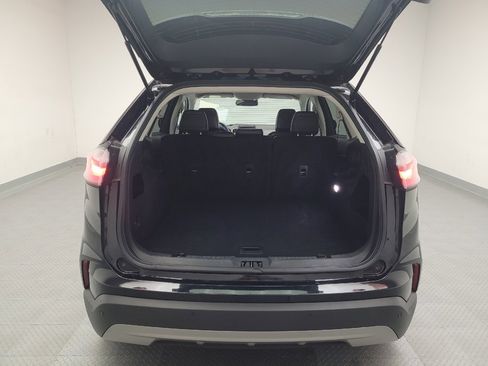Used 2023 Ford Edge SEL image 29
