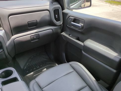 Certified 2025 Chevrolet Silverado 1500 W/T w/ WT Convenience Package RWD image 17