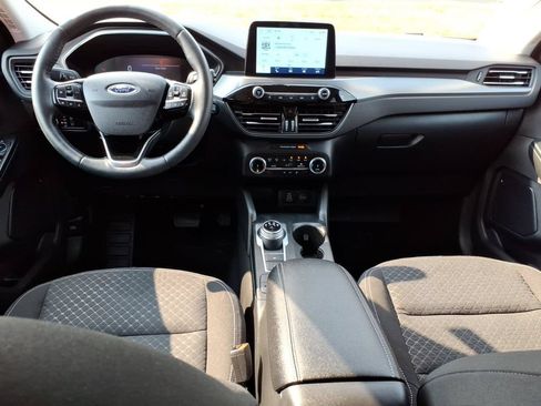 Used 2024 Ford Escape Active AWD/4WD image 12