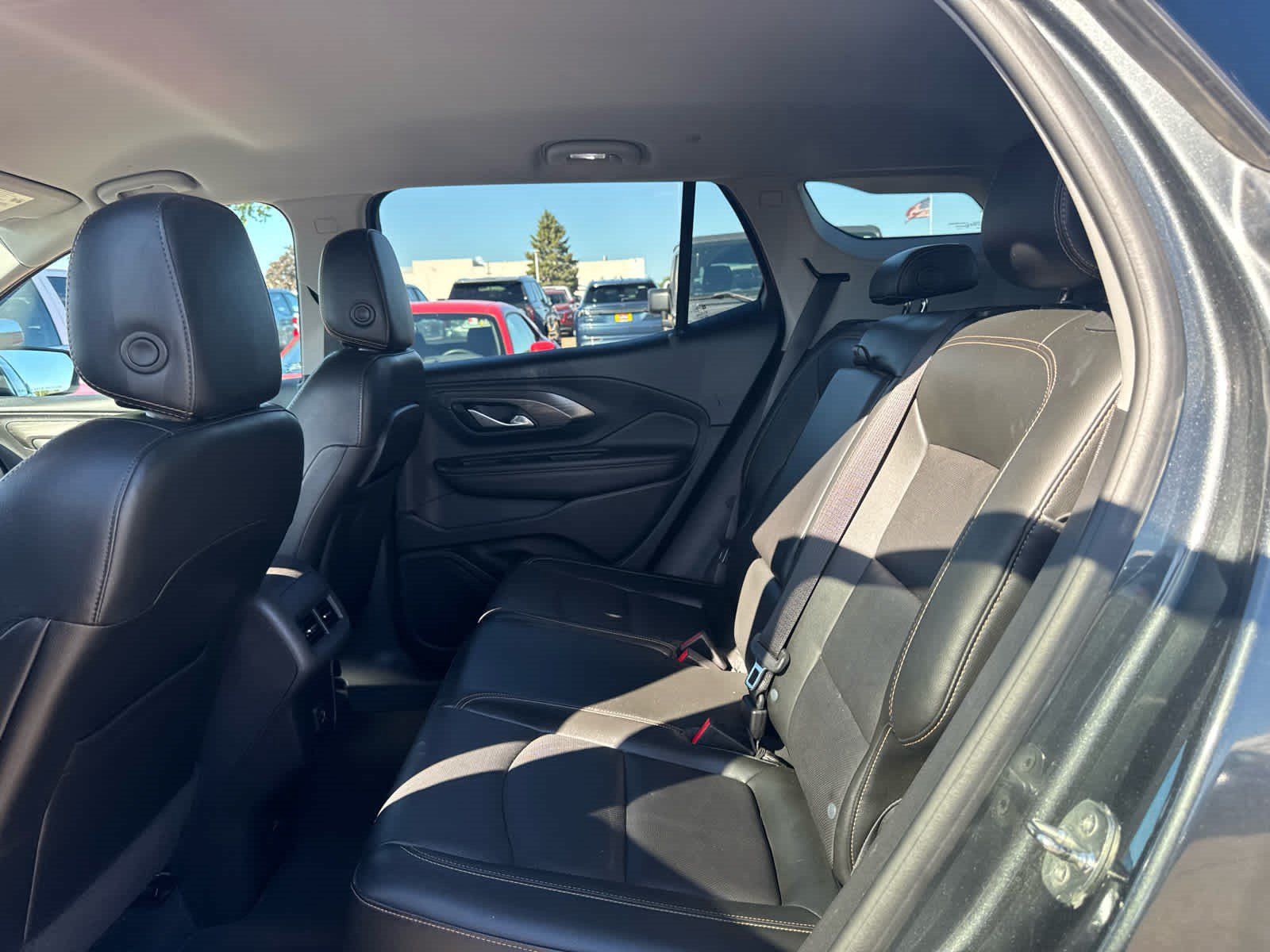 Used 2020 GMC Terrain SLT AWD/4WD image 9