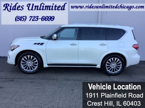 Used 2017 INFINITI QX80 4WD w/ Deluxe Technology Package image 3