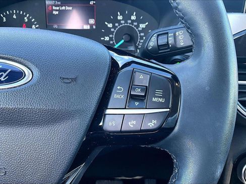 Used 2022 Ford Escape SEL image 15
