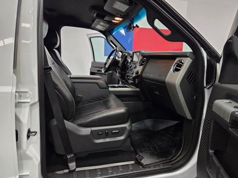 Used 2013 Ford F350 Lariat w/ Lariat Interior Pkg image 8
