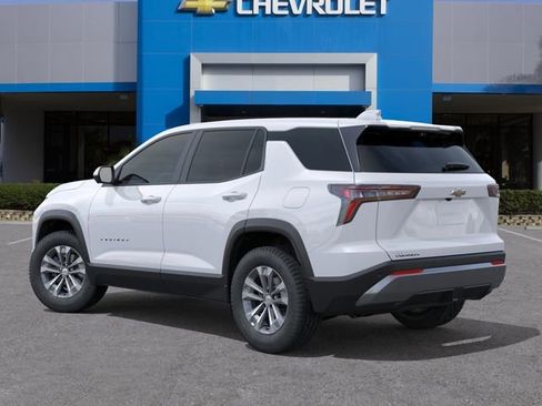 New 2026 Chevrolet Equinox LT FWD image 3