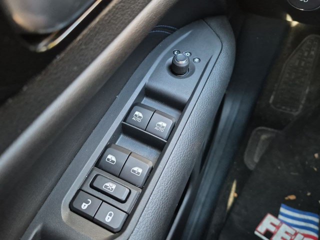Used 2026 Jeep Compass Limited AWD/4WD image 13