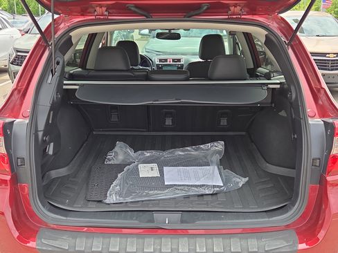 Used 2016 Subaru Outback 2.5i Limited image 14