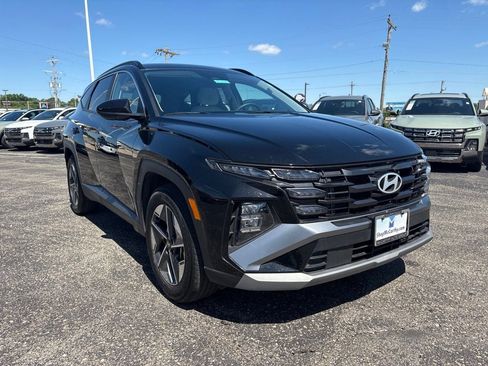 Used 2025 Hyundai Tucson SEL FWD image 3