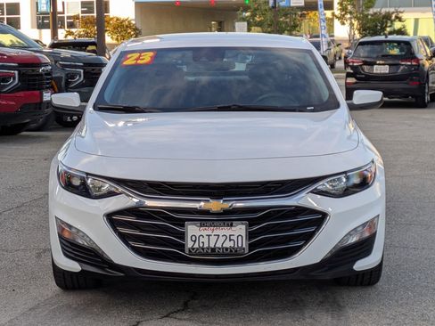Used 2023 Chevrolet Malibu LT image 2