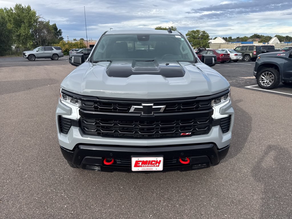 Used 2024 Chevrolet Silverado 1500 LT Trail Boss w/ LT Trail Boss Premium Package AWD/4WD image 8