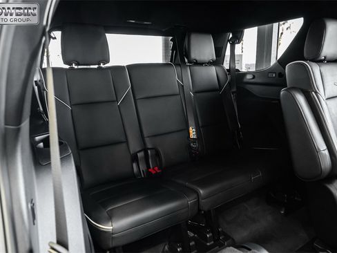Used 2025 Cadillac Escalade Premium Luxury image 47