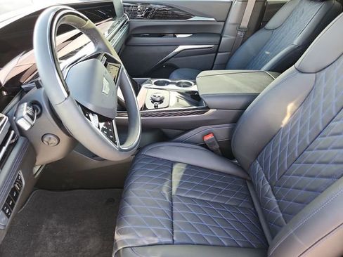 New 2026 Cadillac Escalade IQL Sport 1 w/ LPO, ONYX Package AWD/4WD image 10