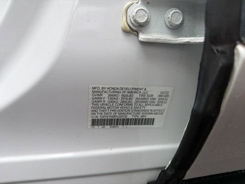 Used 2023 Acura MDX SH-AWD w/ Technology Package image 32