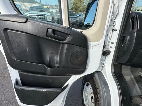 Used 2018 RAM ProMaster 1500 w/ Premium Appearance Group image 11