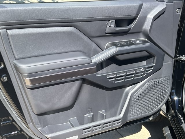 Used 2025 Toyota 4Runner SR5 RWD image 10