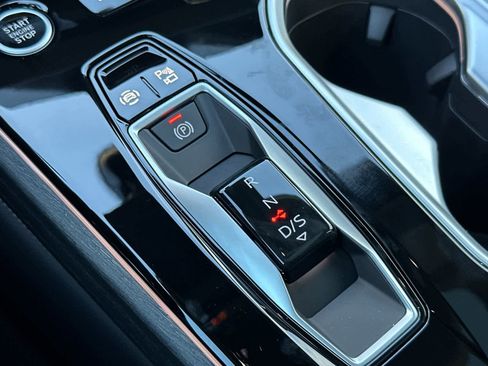 New 2026 Audi A6 Premium Plus AWD/4WD image 21