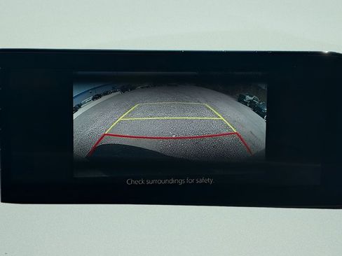 Used 2023 MAZDA MAZDA3 s FWD image 11