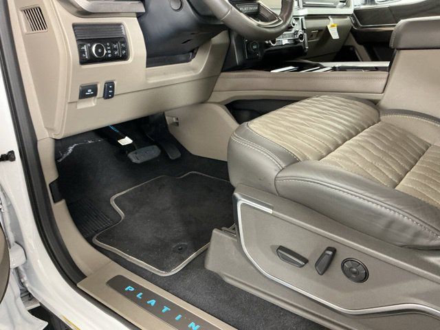 Used 2026 Ford F450 Platinum w/ Platinum Plus Package AWD/4WD image 19