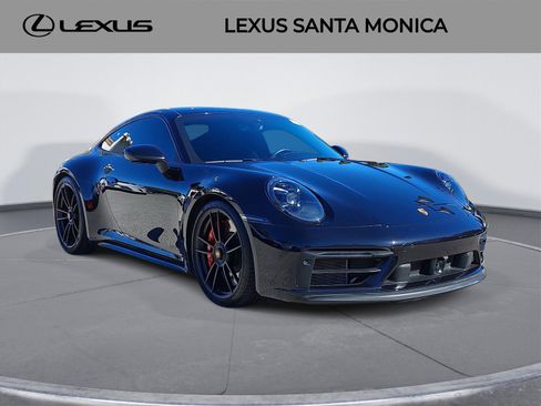 Used 2024 Porsche 911 Carrera 4 GTS image 3