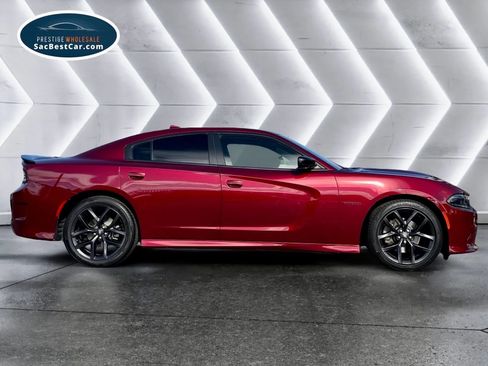 Used 2022 Dodge Charger R/T w/ Blacktop Package image 4